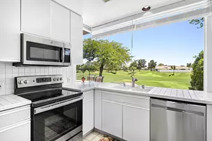 37 Colonial Dr, Rancho Mirage, CA 92270 - Photo 11