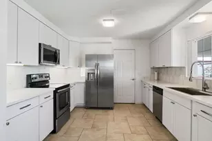 43255 Illinois Ave, Palm Desert, CA 92211 - Photo 3