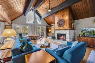 26623 Hillcrest Ln, Lake Arrowhead, CA 92352 - Photo 9