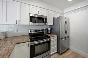 378 Wimbledon Dr, Rancho Mirage, CA 92270 - Photo 23