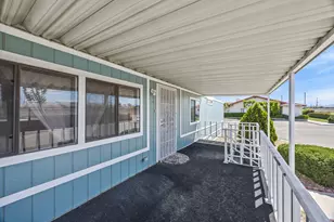 9161 Santa Fe Ave E, Hesperia, CA 92345 - Photo 3