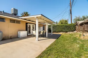 1035 W Hoffer St, Banning, CA 92220 - Photo 21