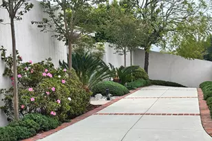 1046 Somera Rd, Los Angeles, CA 90077 - Photo 17