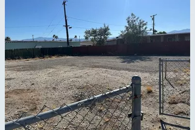 73451 Colonial Drive, Thousand Palms, CA 92276 - Photo 5
