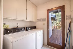 41726 Comstock Ln, Big Bear Lake, CA 92315 - Photo 17