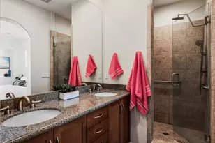 1377 Yermo Dr S, Palm Springs, CA 92262 - Photo 5