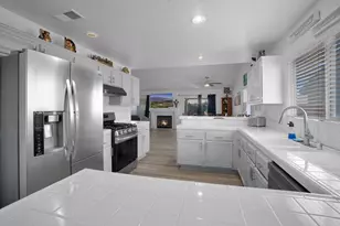 69911 Northhampton Ave, Cathedral City, CA 92234 - Photo 11
