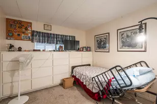 211 N Citrus Ave, Escondido, CA 92027 - Photo 17
