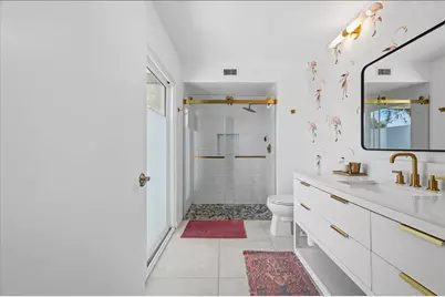 2134 S Sunshine Circle, Palm Springs, CA 92264 - Photo 13