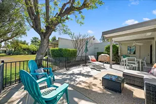 2134 S Sunshine Cir, Palm Springs, CA 92264 - Photo 21