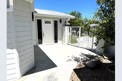 35453 Canteen, Thousand Palms, CA 92276 - Photo 5