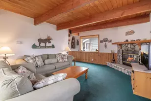 391 Mullins Dr, Big Bear City, CA 92314 - Photo 17