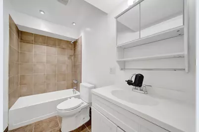 7307 Haskell Avenue #4, Van Nuys, CA 91406 - Photo 13