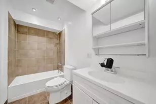 7307 Haskell Ave, Van Nuys, CA 91406 - Photo 13