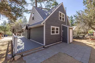 448 Cedar Ln, Sugarloaf, CA 92386 - Photo 25
