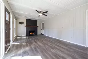 448 Cedar Ln, Sugarloaf, CA 92386 - Photo 9