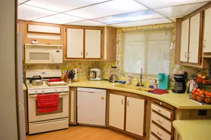 73301 Broadmoor Dr, Thousand Palms, CA 92276 - Photo 9