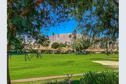 211 Las Lomas, Palm Desert, CA 92260 - Photo 33