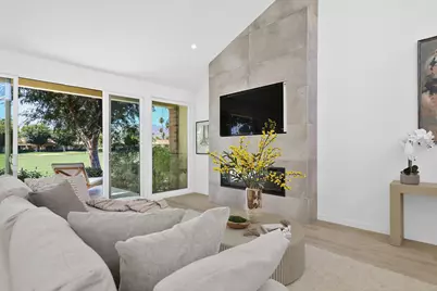 211 Las Lomas, Palm Desert, CA 92260 - Photo 5