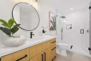 211 Las Lomas, Palm Desert, CA 92260 - Photo 17