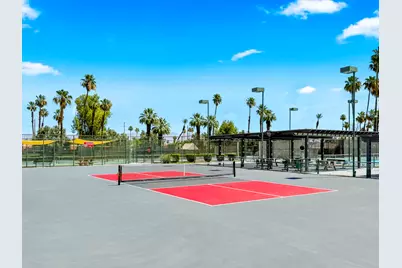 211 Las Lomas, Palm Desert, CA 92260 - Photo 41