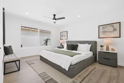 211 Las Lomas, Palm Desert, CA 92260 - Photo 19