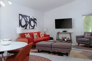 913 Arroyo Vista Dr, Palm Springs, CA 92264 - Photo 13