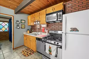 1123 W Aeroplane Blvd, Big Bear City, CA 92314 - Photo 9