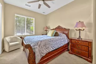 120 Tesori Dr, Palm Desert, CA 92211 - Photo 23