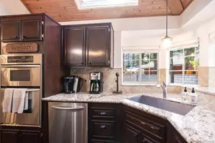 540 Killington Way, Big Bear Lake, CA 92315 - Photo 11