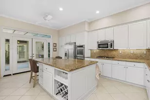 65 San Marino Cir, Rancho Mirage, CA 92270 - Photo 13