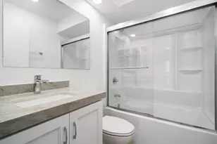 45451 Lupine Ln, Palm Desert, CA 92260 - Photo 11