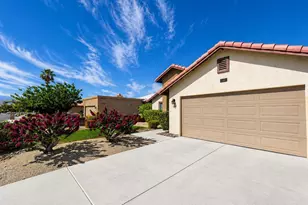 31125 Whispering Palms Trail, Cathedral City, CA 92234 - Photo 5