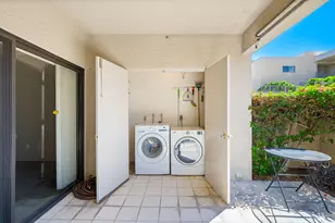 255 S Avenida Caballeros, Palm Springs, CA 92262 - Photo 29