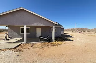 76434 Encanto Dr, 29 Palms, CA 92277 - Photo 15