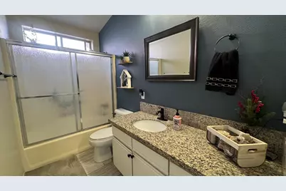 51920 Avenida Carranza, La Quinta, CA 92253 - Photo 23