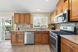 172 Larson Dr, Cathedral City, CA 92234 - Photo 19