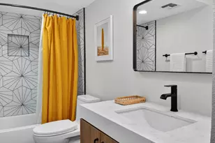 1655 E Palm Canyon Dr, Palm Springs, CA 92264 - Photo 15