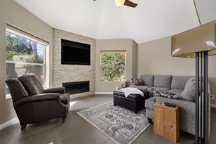 38661 Desert Mirage Dr, Palm Desert, CA 92260 - Photo 11