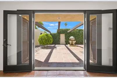 481 N Hermosa Drive, Palm Springs, CA 92262 - Photo 9