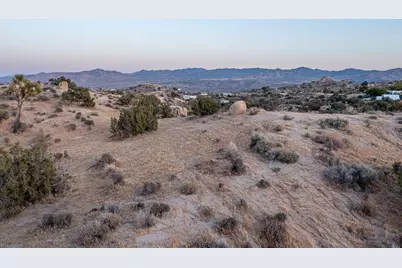 56765 Sable Court, Yucca Valley, CA 92284 - Photo 9