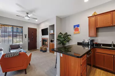 50620 Santa Rosa Plaza #4, La Quinta, CA 92253 - Photo 9