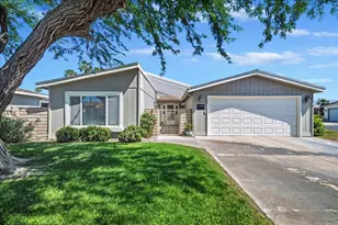 74986 Conestoga Dr, Thousand Palms, CA 92276 - Photo 1