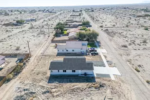 2864 Vista Ave, Thermal, CA 92274 - Photo 13