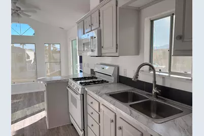 74711 Dillon Road ##819, Desert Hot Springs, CA 92241 - Photo 7