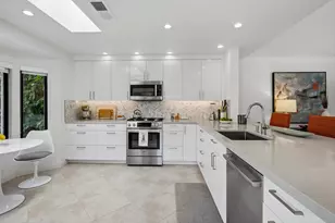 22 Acapulco Dr, Palm Desert, CA 92260 - Photo 7