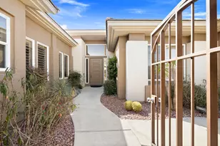 867 Arrowhead Dr, Palm Desert, CA 92211 - Photo 11