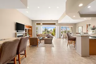 867 Arrowhead Dr, Palm Desert, CA 92211 - Photo 15