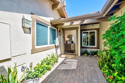 286 Green Mountain Drive, Palm Desert, CA 92211 - Photo 5