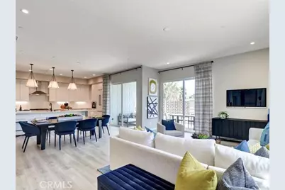 706 Obsidian Loop E, Palm Springs, CA 92264 - Photo 5